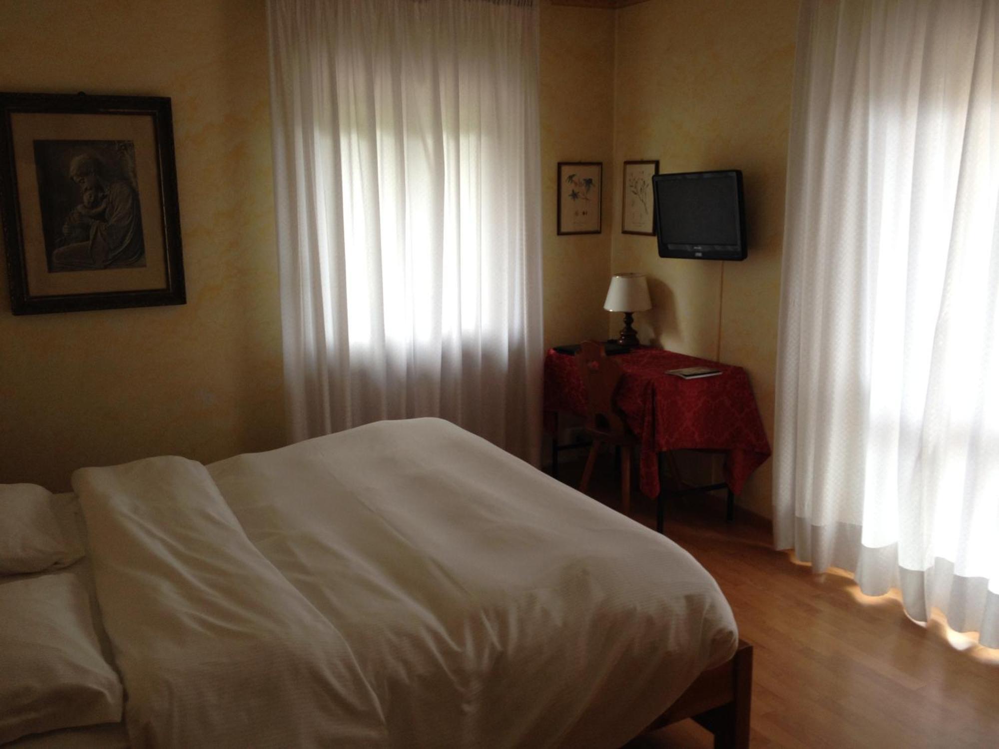 Meuble Villa Neve Cortina d'Ampezzo Exterior photo
